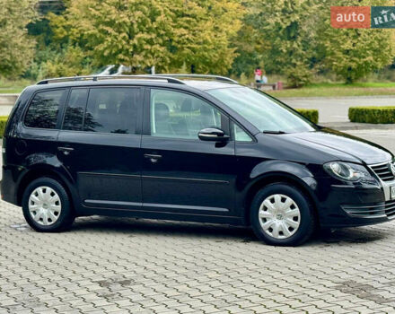 Черный Фольксваген Туран, объемом двигателя 1.4 л и пробегом 190 тыс. км за 7200 $, фото 9 на Automoto.ua