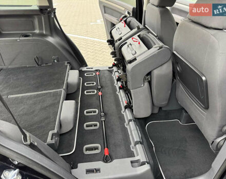 Черный Фольксваген Туран, объемом двигателя 1.4 л и пробегом 190 тыс. км за 7200 $, фото 48 на Automoto.ua