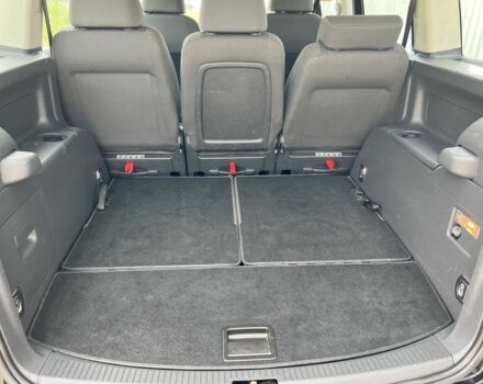 Черный Фольксваген Туран, объемом двигателя 1.4 л и пробегом 203 тыс. км за 6550 $, фото 9 на Automoto.ua