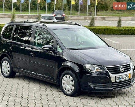 Черный Фольксваген Туран, объемом двигателя 1.4 л и пробегом 190 тыс. км за 7200 $, фото 18 на Automoto.ua