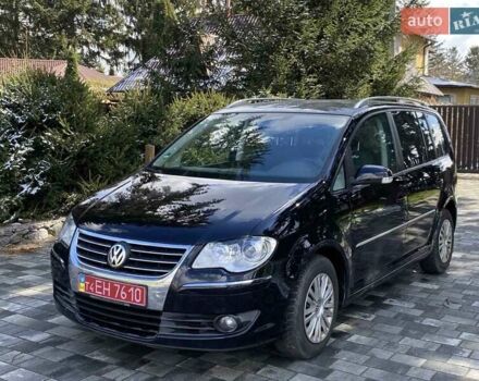 Чорний Фольксваген Туран, об'ємом двигуна 1.6 л та пробігом 189 тис. км за 7500 $, фото 5 на Automoto.ua