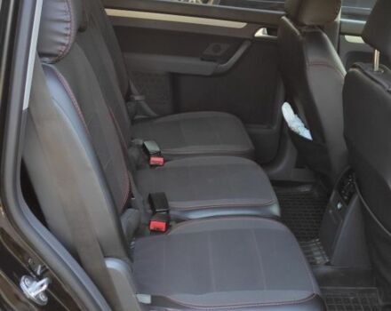 Черный Фольксваген Туран, объемом двигателя 1.9 л и пробегом 275 тыс. км за 8000 $, фото 4 на Automoto.ua