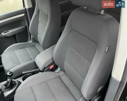 Черный Фольксваген Туран, объемом двигателя 1.4 л и пробегом 194 тыс. км за 6555 $, фото 52 на Automoto.ua