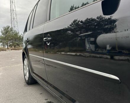 Чорний Фольксваген Туран, об'ємом двигуна 0 л та пробігом 321 тис. км за 3884 $, фото 5 на Automoto.ua