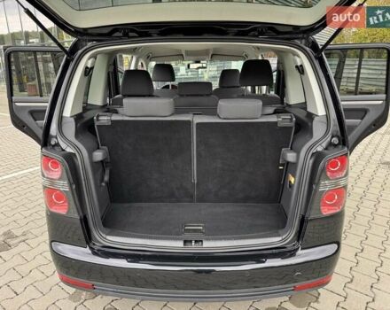 Чорний Фольксваген Туран, об'ємом двигуна 1.4 л та пробігом 190 тис. км за 6950 $, фото 37 на Automoto.ua