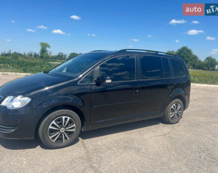 Чорний Фольксваген Туран, об'ємом двигуна 1.4 л та пробігом 186 тис. км за 8000 $, фото 7 на Automoto.ua