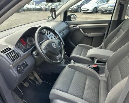 Черный Фольксваген Туран, объемом двигателя 1.4 л и пробегом 237 тыс. км за 6850 $, фото 9 на Automoto.ua