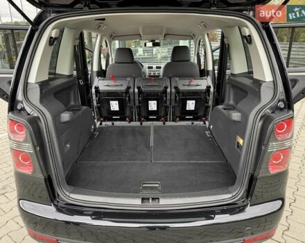 Чорний Фольксваген Туран, об'ємом двигуна 1.4 л та пробігом 190 тис. км за 6950 $, фото 47 на Automoto.ua