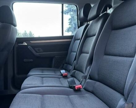 Чорний Фольксваген Туран, об'ємом двигуна 1.4 л та пробігом 172 тис. км за 6950 $, фото 8 на Automoto.ua