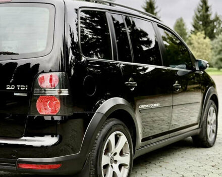 Чорний Фольксваген Туран, об'ємом двигуна 1.97 л та пробігом 279 тис. км за 8800 $, фото 50 на Automoto.ua