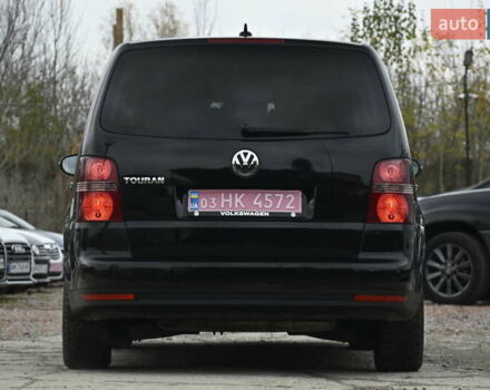 Черный Фольксваген Туран, объемом двигателя 1.6 л и пробегом 152 тыс. км за 7600 $, фото 9 на Automoto.ua