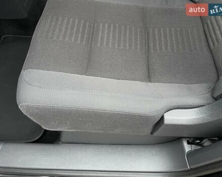 Черный Фольксваген Туран, объемом двигателя 1.4 л и пробегом 194 тыс. км за 6555 $, фото 119 на Automoto.ua