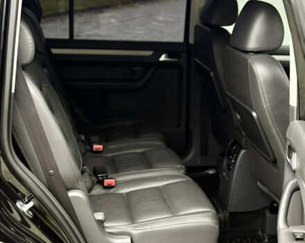 Чорний Фольксваген Туран, об'ємом двигуна 1.97 л та пробігом 279 тис. км за 8800 $, фото 40 на Automoto.ua