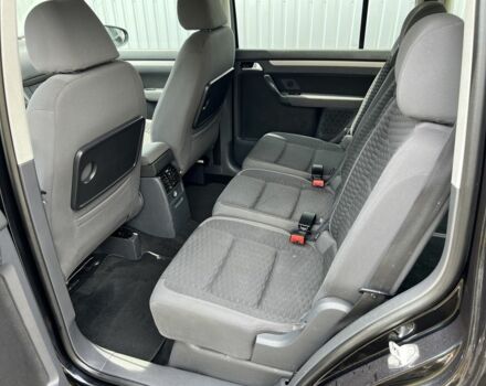 Черный Фольксваген Туран, объемом двигателя 1.4 л и пробегом 203 тыс. км за 6550 $, фото 14 на Automoto.ua