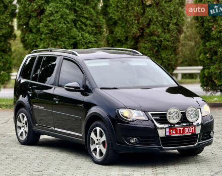 Чорний Фольксваген Туран, об'ємом двигуна 1.97 л та пробігом 279 тис. км за 8800 $, фото 69 на Automoto.ua