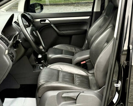 Чорний Фольксваген Туран, об'ємом двигуна 1.97 л та пробігом 279 тис. км за 8800 $, фото 20 на Automoto.ua