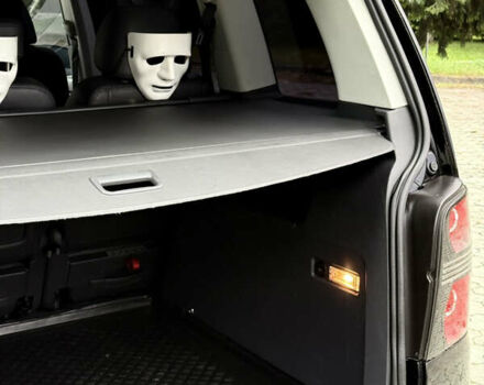 Чорний Фольксваген Туран, об'ємом двигуна 1.97 л та пробігом 279 тис. км за 8800 $, фото 47 на Automoto.ua