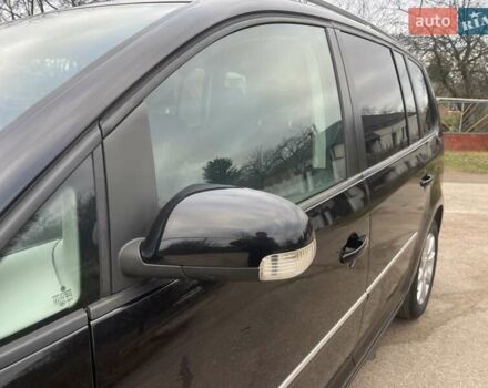 Черный Фольксваген Туран, объемом двигателя 1.4 л и пробегом 194 тыс. км за 6555 $, фото 20 на Automoto.ua