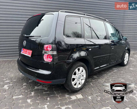 Чорний Фольксваген Туран, об'ємом двигуна 1.4 л та пробігом 166 тис. км за 8500 $, фото 3 на Automoto.ua
