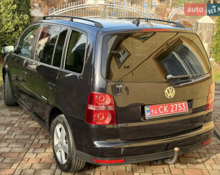 Чорний Фольксваген Туран, об'ємом двигуна 1.4 л та пробігом 148 тис. км за 5999 $, фото 24 на Automoto.ua