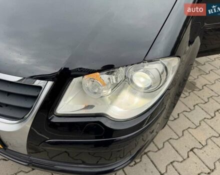 Чорний Фольксваген Туран, об'ємом двигуна 1.6 л та пробігом 147 тис. км за 8400 $, фото 20 на Automoto.ua