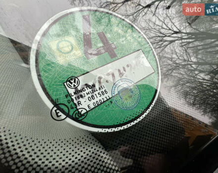 Черный Фольксваген Туран, объемом двигателя 1.6 л и пробегом 180 тыс. км за 8200 $, фото 49 на Automoto.ua