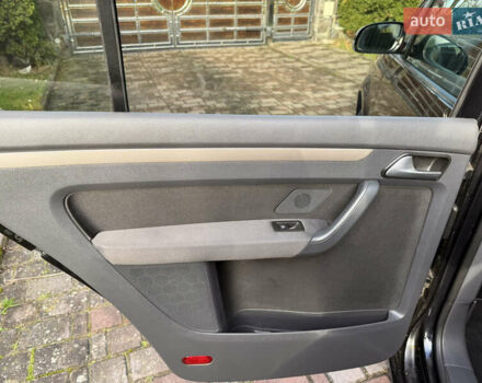 Чорний Фольксваген Туран, об'ємом двигуна 1.4 л та пробігом 148 тис. км за 5999 $, фото 42 на Automoto.ua