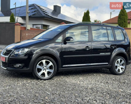 Чорний Фольксваген Туран, об'ємом двигуна 1.4 л та пробігом 220 тис. км за 8350 $, фото 4 на Automoto.ua
