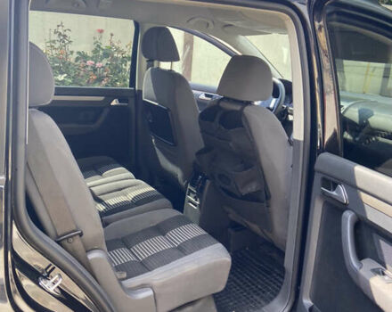 Чорний Фольксваген Туран, об'ємом двигуна 1.4 л та пробігом 270 тис. км за 6800 $, фото 15 на Automoto.ua