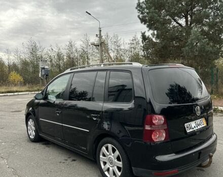 Чорний Фольксваген Туран, об'ємом двигуна 0 л та пробігом 321 тис. км за 3884 $, фото 2 на Automoto.ua