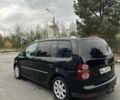 Чорний Фольксваген Туран, об'ємом двигуна 0 л та пробігом 321 тис. км за 3884 $, фото 2 на Automoto.ua
