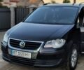 Черный Фольксваген Туран, объемом двигателя 1.9 л и пробегом 257 тыс. км за 8200 $, фото 1 на Automoto.ua