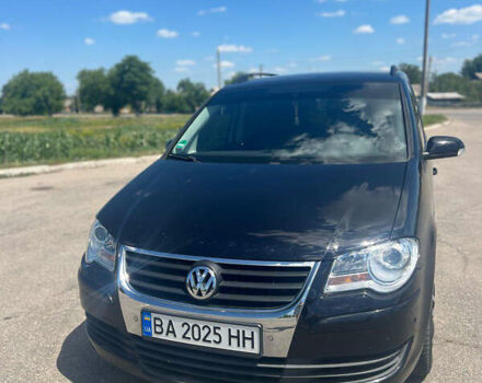 Чорний Фольксваген Туран, об'ємом двигуна 1.4 л та пробігом 186 тис. км за 8000 $, фото 9 на Automoto.ua