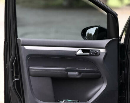 Чорний Фольксваген Туран, об'ємом двигуна 1.97 л та пробігом 279 тис. км за 8800 $, фото 24 на Automoto.ua