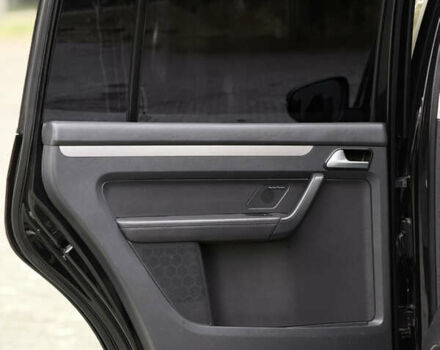 Чорний Фольксваген Туран, об'ємом двигуна 1.97 л та пробігом 279 тис. км за 8800 $, фото 26 на Automoto.ua