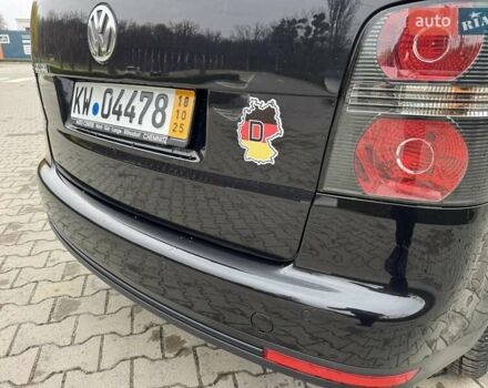 Чорний Фольксваген Туран, об'ємом двигуна 1.6 л та пробігом 147 тис. км за 8400 $, фото 21 на Automoto.ua