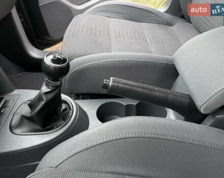 Черный Фольксваген Туран, объемом двигателя 1.4 л и пробегом 194 тыс. км за 6555 $, фото 40 на Automoto.ua