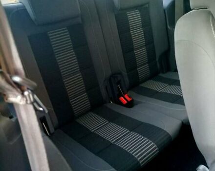 Черный Фольксваген Туран, объемом двигателя 1.4 л и пробегом 193 тыс. км за 6600 $, фото 9 на Automoto.ua