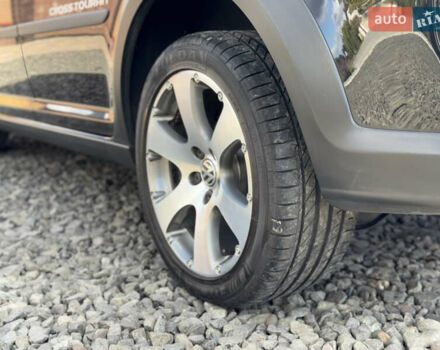 Чорний Фольксваген Туран, об'ємом двигуна 1.4 л та пробігом 220 тис. км за 8350 $, фото 18 на Automoto.ua