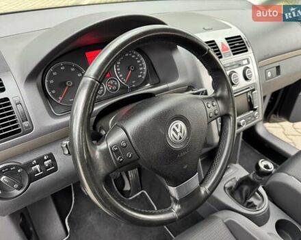 Чорний Фольксваген Туран, об'ємом двигуна 1.4 л та пробігом 190 тис. км за 6950 $, фото 24 на Automoto.ua