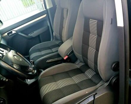 Черный Фольксваген Туран, объемом двигателя 1.4 л и пробегом 193 тыс. км за 6600 $, фото 5 на Automoto.ua