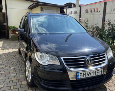 Чорний Фольксваген Туран, об'ємом двигуна 1.4 л та пробігом 270 тис. км за 6800 $, фото 1 на Automoto.ua