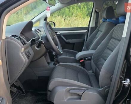 Черный Фольксваген Туран, объемом двигателя 1.4 л и пробегом 194 тыс. км за 7600 $, фото 21 на Automoto.ua