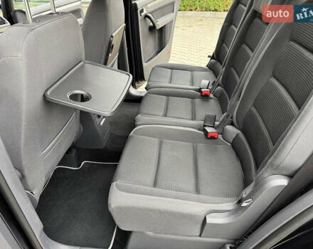 Черный Фольксваген Туран, объемом двигателя 1.4 л и пробегом 190 тыс. км за 7200 $, фото 36 на Automoto.ua