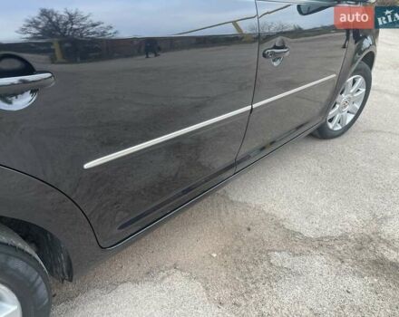 Черный Фольксваген Туран, объемом двигателя 1.4 л и пробегом 194 тыс. км за 6555 $, фото 91 на Automoto.ua