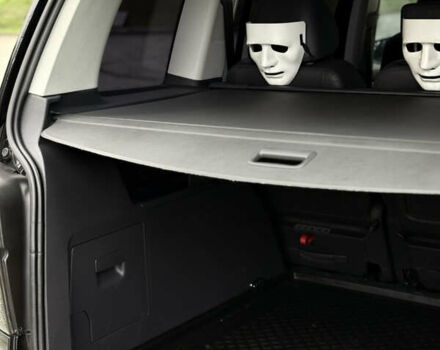 Чорний Фольксваген Туран, об'ємом двигуна 1.97 л та пробігом 279 тис. км за 8800 $, фото 32 на Automoto.ua