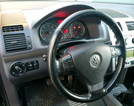 Чорний Фольксваген Туран, об'ємом двигуна 0 л та пробігом 194 тис. км за 6600 $, фото 6 на Automoto.ua