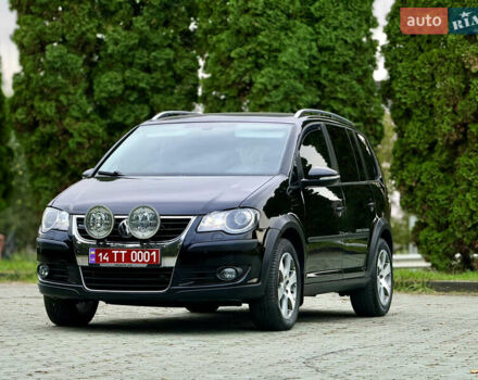 Чорний Фольксваген Туран, об'ємом двигуна 1.97 л та пробігом 279 тис. км за 8800 $, фото 2 на Automoto.ua