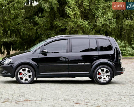 Чорний Фольксваген Туран, об'ємом двигуна 1.97 л та пробігом 279 тис. км за 8800 $, фото 79 на Automoto.ua