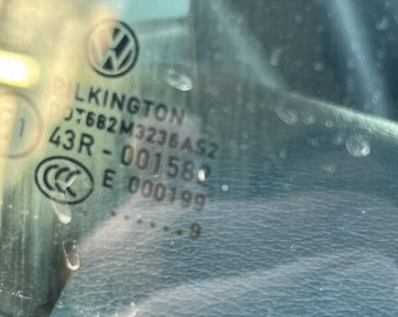 Черный Фольксваген Туран, объемом двигателя 1.9 л и пробегом 353 тыс. км за 6699 $, фото 28 на Automoto.ua